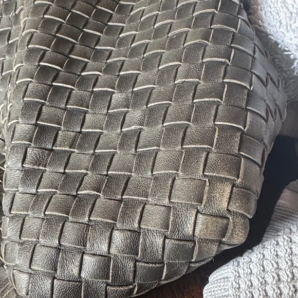 Bottega Veneta Sloane Hobo Intrecciato Nappa Medium - Picture 6 of 6